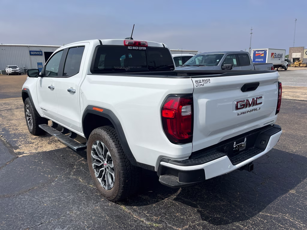 2025 Summit White GMC Canyon 4WD Denali 4X4 Truck