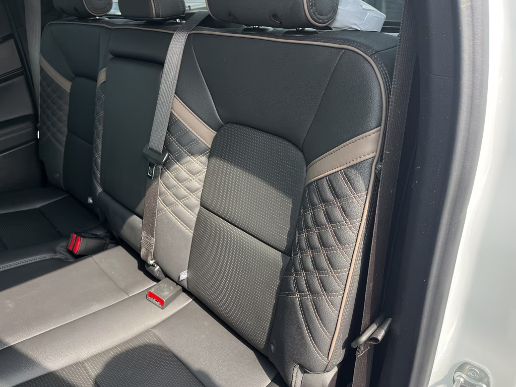 2025 Summit White GMC Canyon 4WD Denali 4X4 Truck