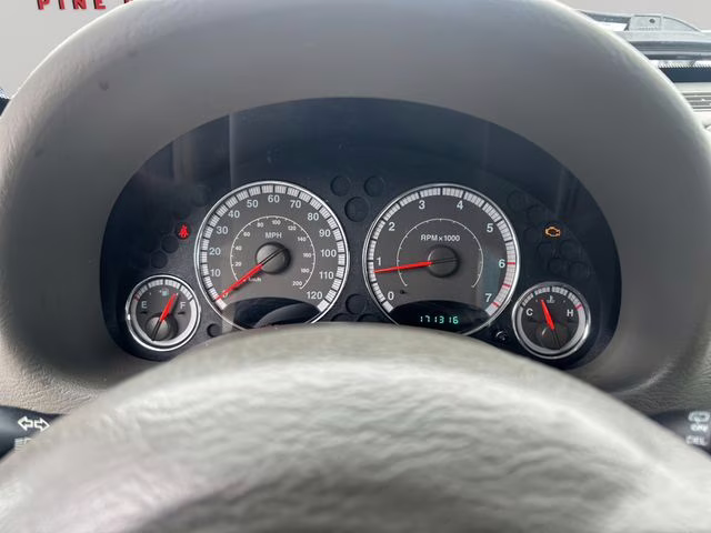 2005 Black Clearcoat Jeep Liberty Limited 4X4 SUV