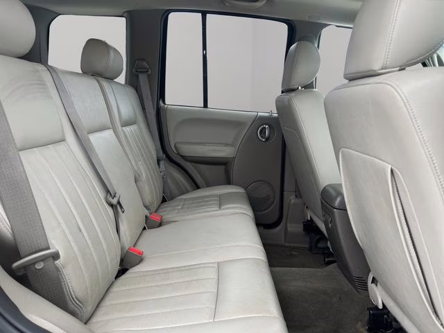 2005 Black Clearcoat Jeep Liberty Limited 4X4 SUV