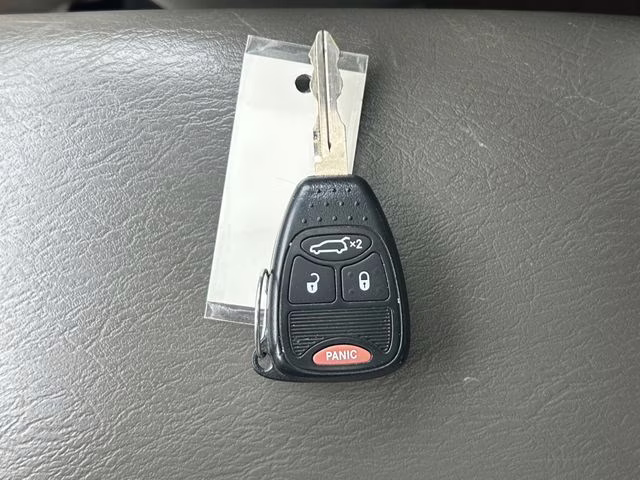 2005 Black Clearcoat Jeep Liberty Limited 4X4 SUV