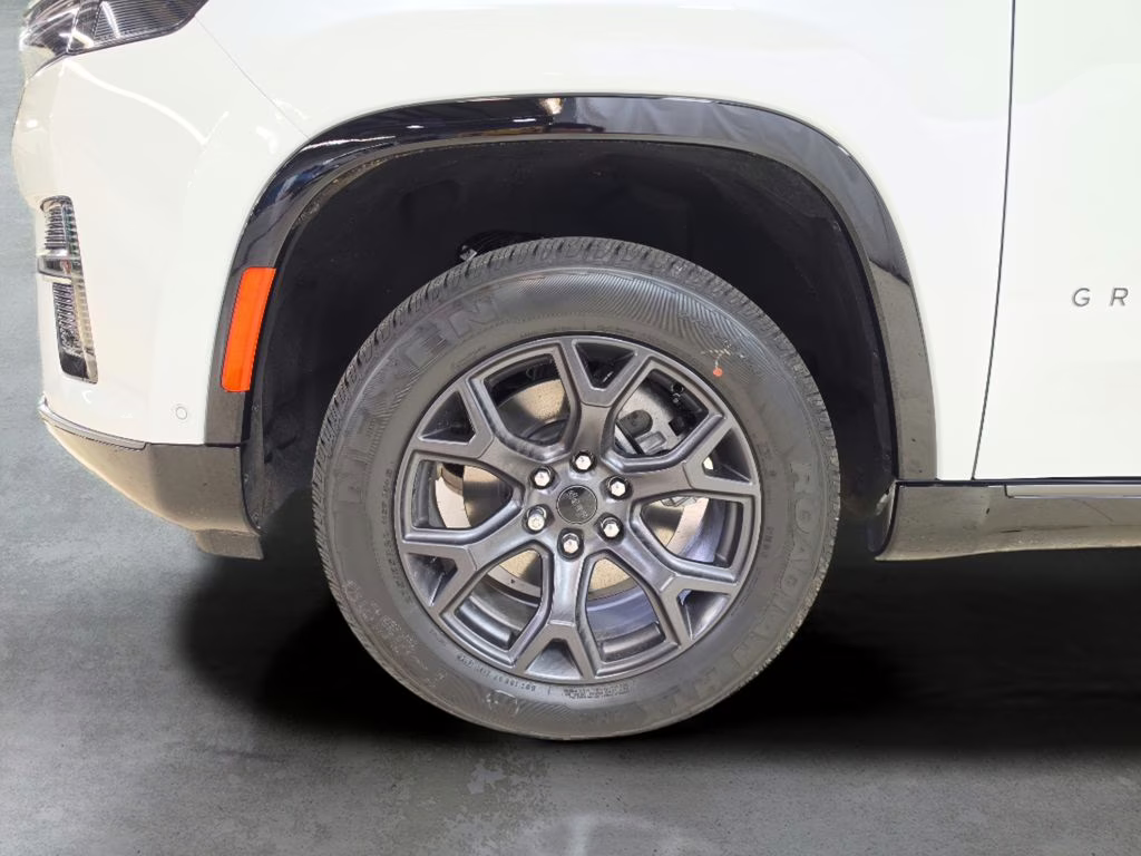 2026 Bright White Clearcoat Jeep Grand Wagoneer Limited Altitude 4X4 SUV