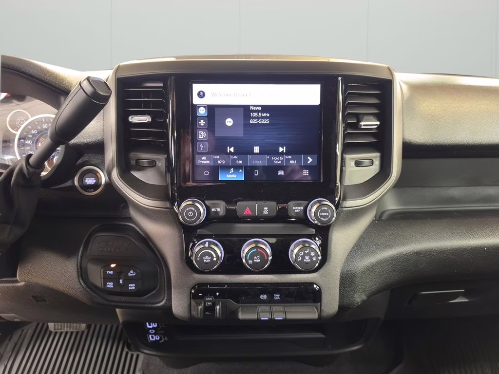 2026 Bright White Clearcoat Ram 2500 Tradesman 4X4 Truck