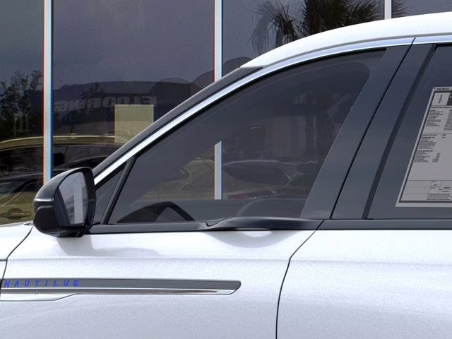 2026 White Platinum Lincoln Nautilus Premiere AWD SUV