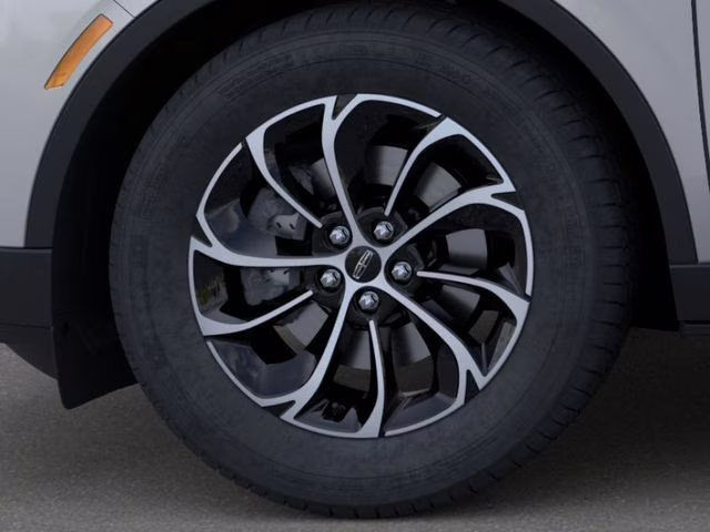 2026 Silver Radiance Metallic Clearcoat Lincoln Nautilus Premiere AWD SUV