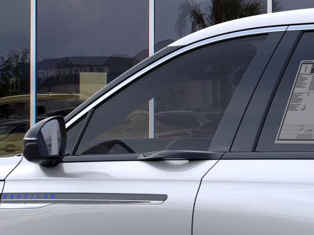 2026 Silver Radiance Metallic Clearcoat Lincoln Nautilus Premiere AWD SUV