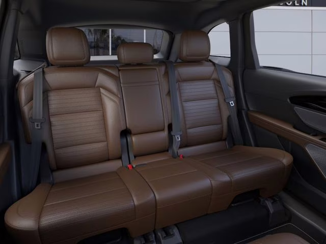 2026 White Platinum Metallic Tri-Coat Lincoln Nautilus Reserve AWD SUV