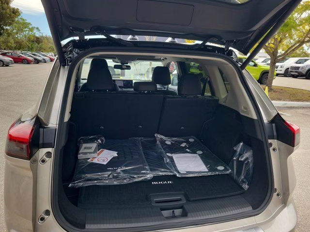 2026 Champagne Silver Metallic Nissan Rogue Platinum AWD SUV