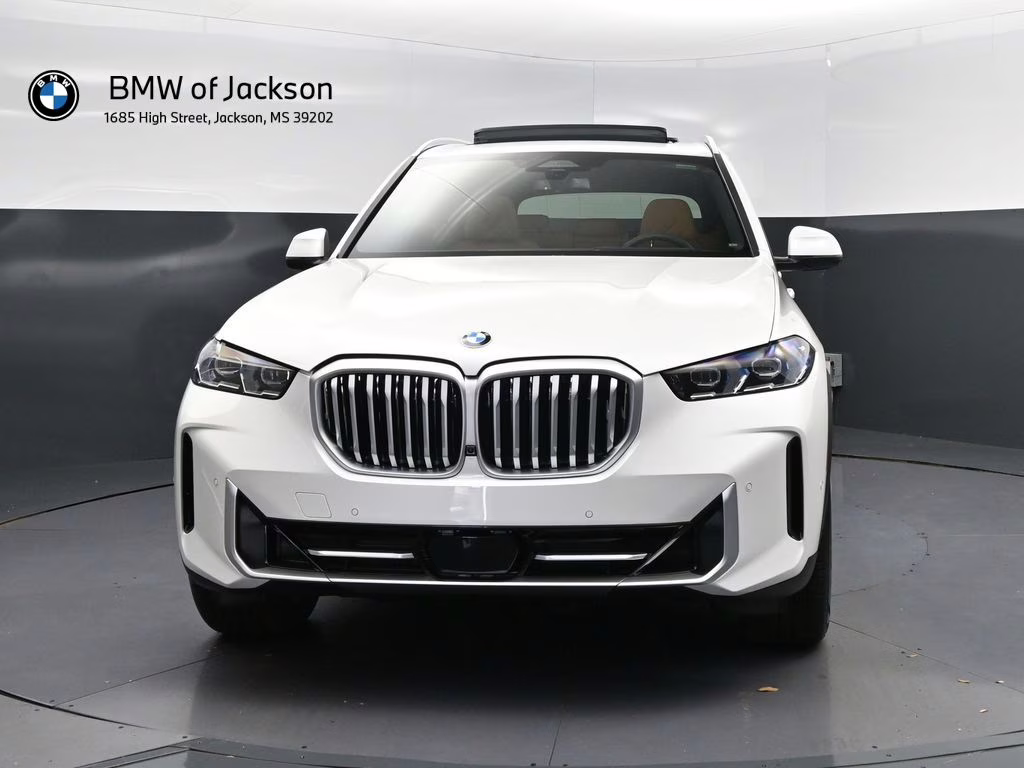 2026 Mineral White Metallic BMW X5 xDrive40i AWD SUV