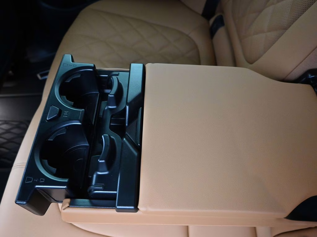 2026 Mineral White Metallic BMW X5 xDrive40i AWD SUV