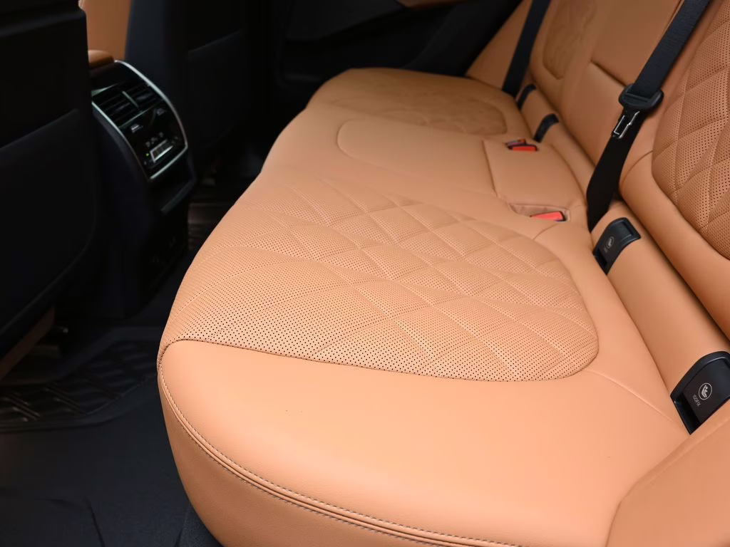 2026 Carbon Black Metallic BMW X5 xDrive40i AWD SUV