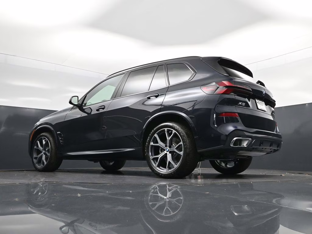 2026 Carbon Black Metallic BMW X5 xDrive40i AWD SUV