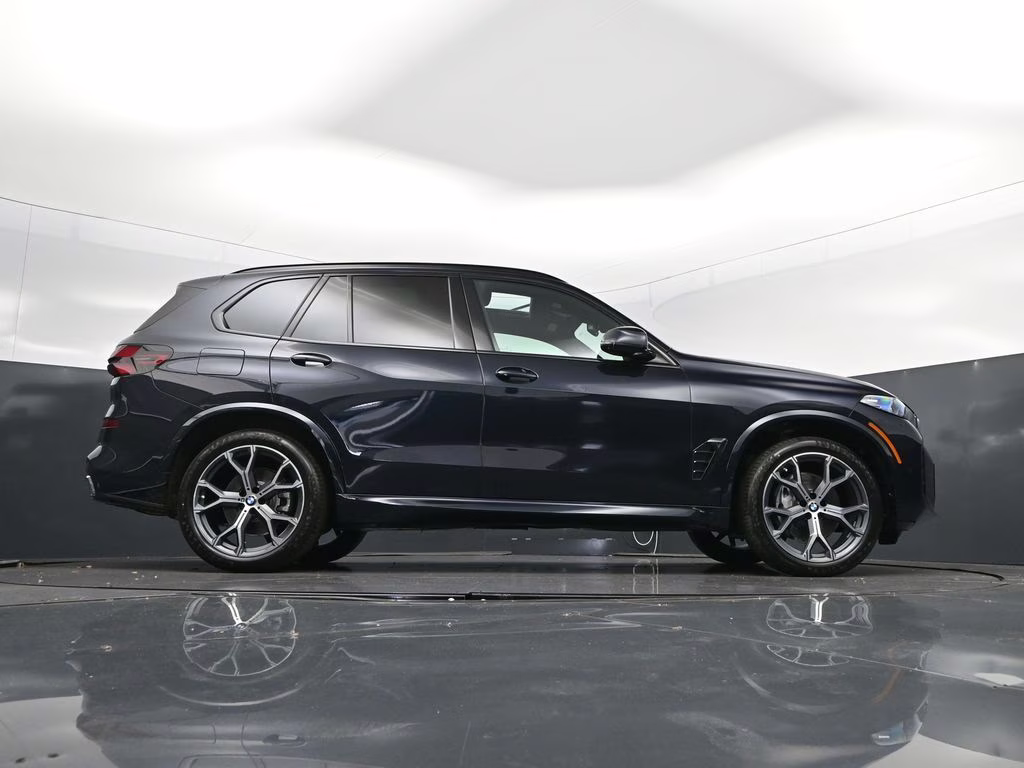 2026 Carbon Black Metallic BMW X5 xDrive40i AWD SUV