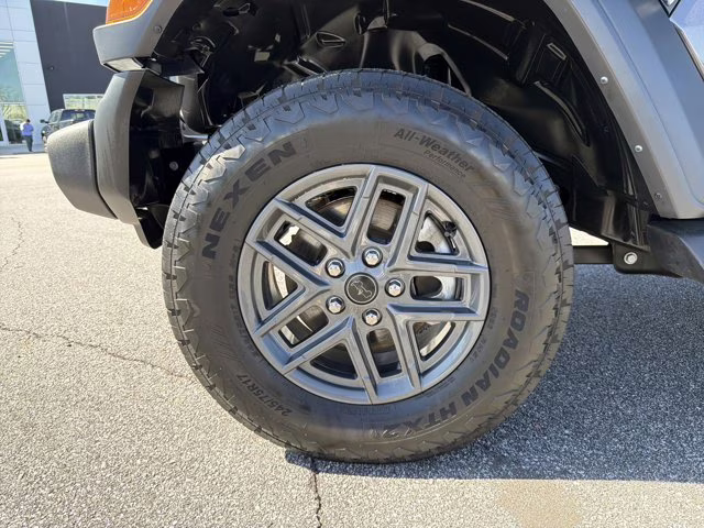 2024 Granite Crystal Metallic Clearcoat Jeep Wrangler Sport S 4X4 Convertible