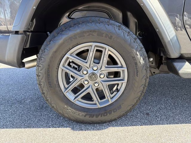 2024 Granite Crystal Metallic Clearcoat Jeep Wrangler Sport S 4X4 Convertible