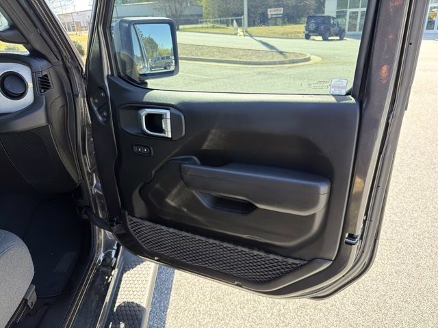 2024 Granite Crystal Metallic Clearcoat Jeep Wrangler Sport S 4X4 Convertible