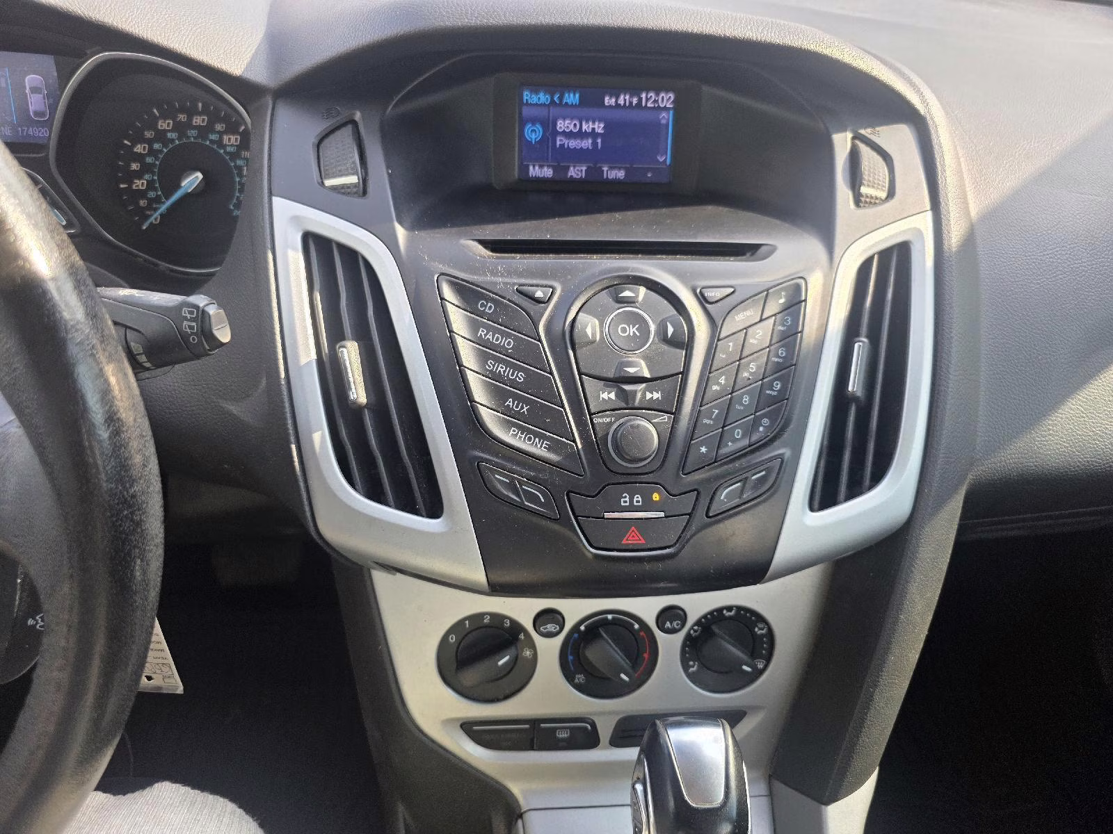 2012 Red Candy Metallic Tinted Clearcoat Ford Focus SE FWD Hatchback