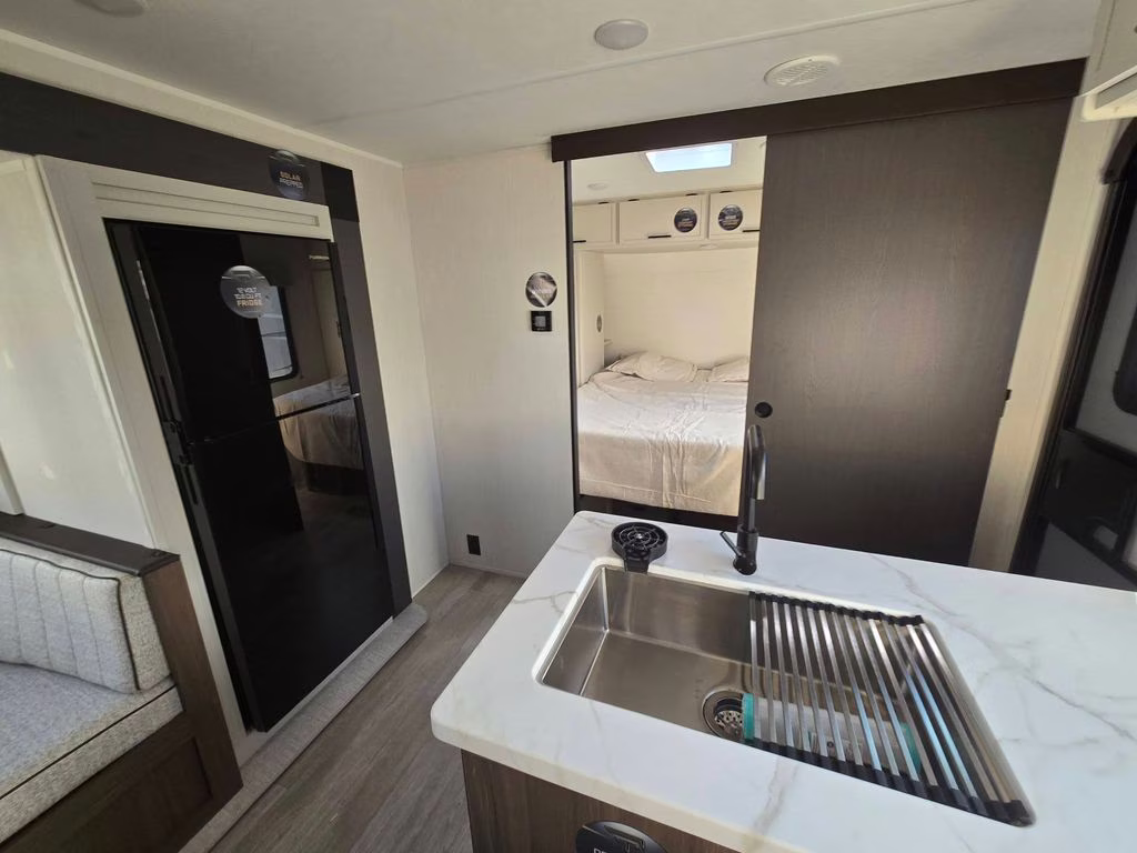 2026 Black Prime Time Avenger 23BHS Trailer