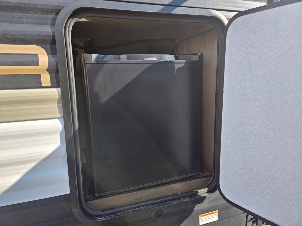 2026 Black Prime Time Avenger 23BHS Trailer