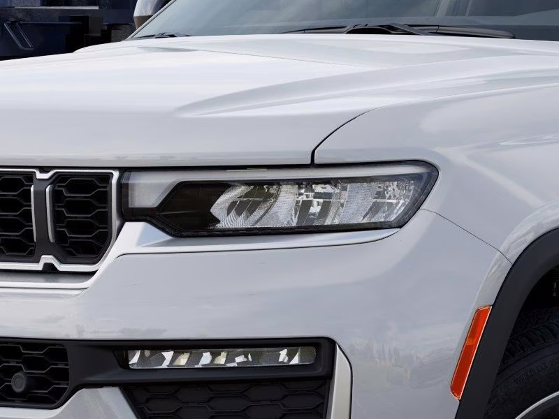 2026 Bright White Clearcoat Jeep Grand Cherokee Limited 4X4 SUV