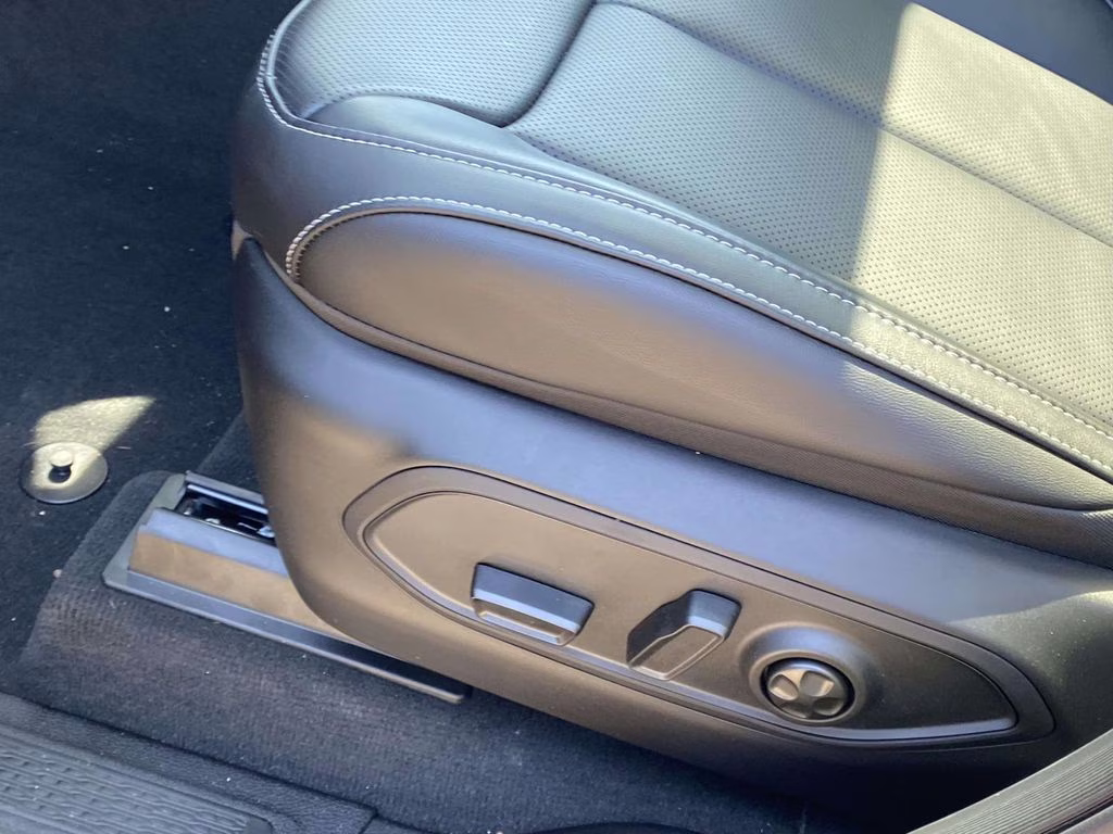 2026 Velvet Red Pearlcoat Jeep Grand Cherokee Limited 4X4 SUV