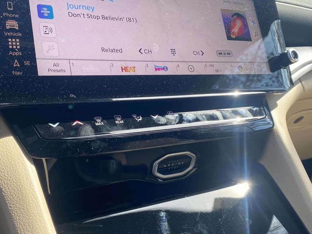 2026 Diamond Black Crystal Pearlcoat Jeep Grand Cherokee L Limited RWD SUV