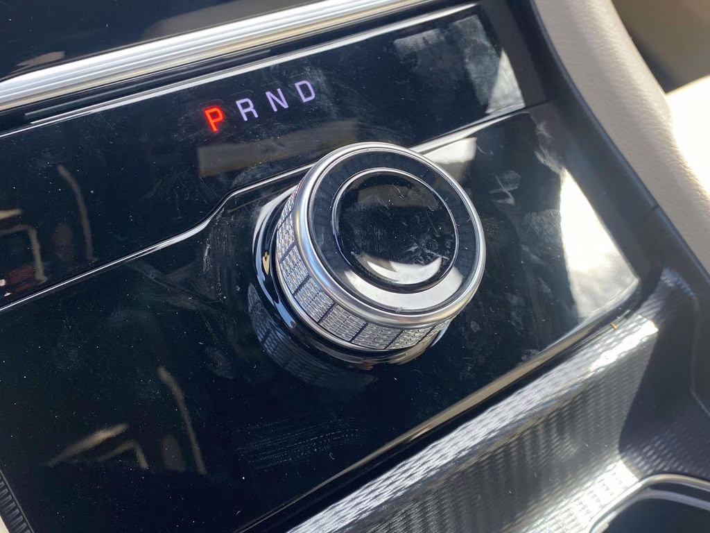 2026 Diamond Black Crystal Pearlcoat Jeep Grand Cherokee L Limited RWD SUV