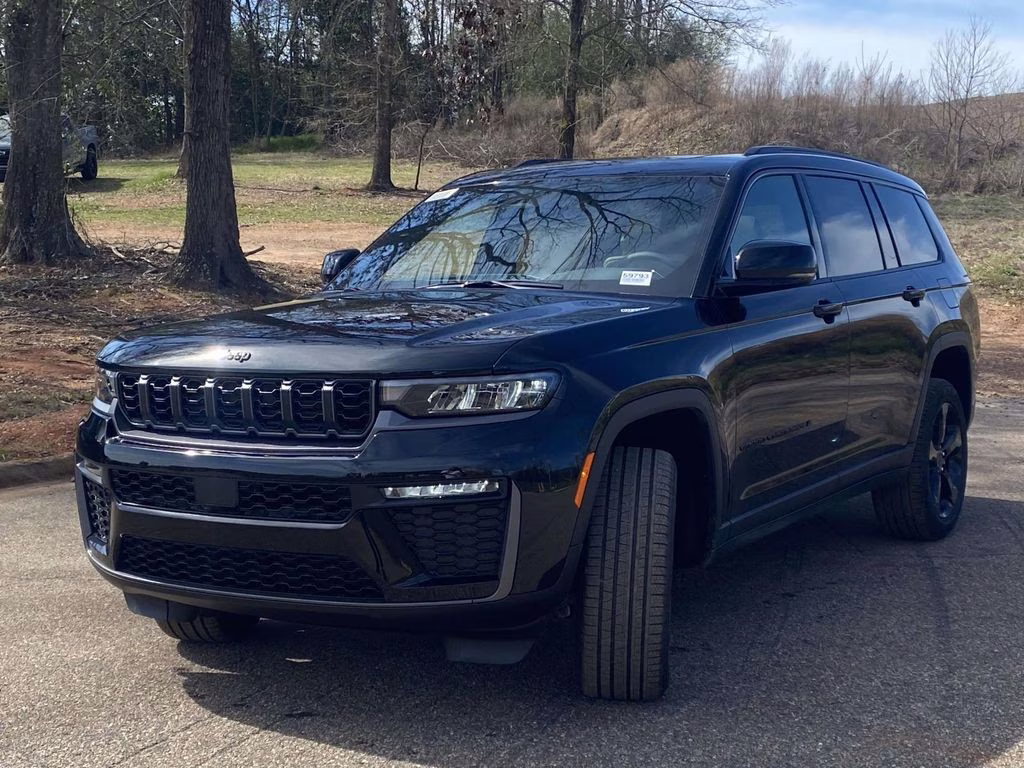 2026 Diamond Black Crystal Pearlcoat Jeep Grand Cherokee L Limited RWD SUV