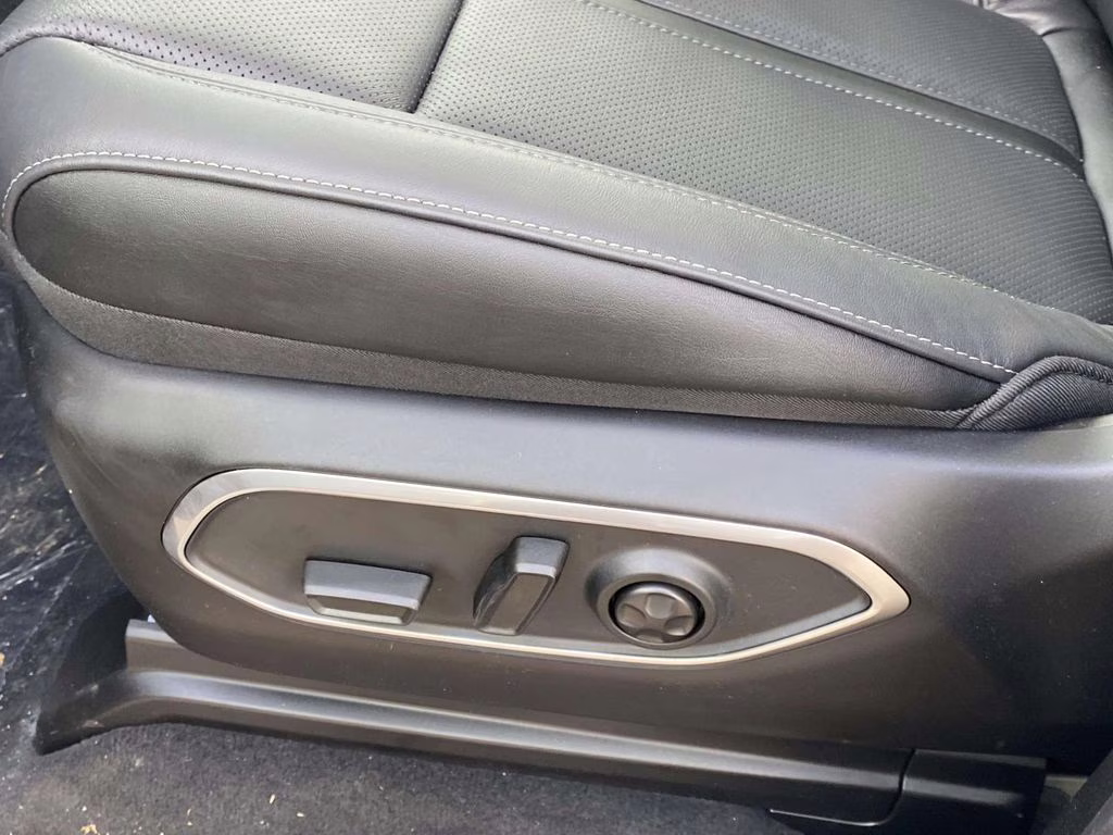 2026 High Gloss Black Jeep Grand Wagoneer L Limited Reserve 4X4 SUV