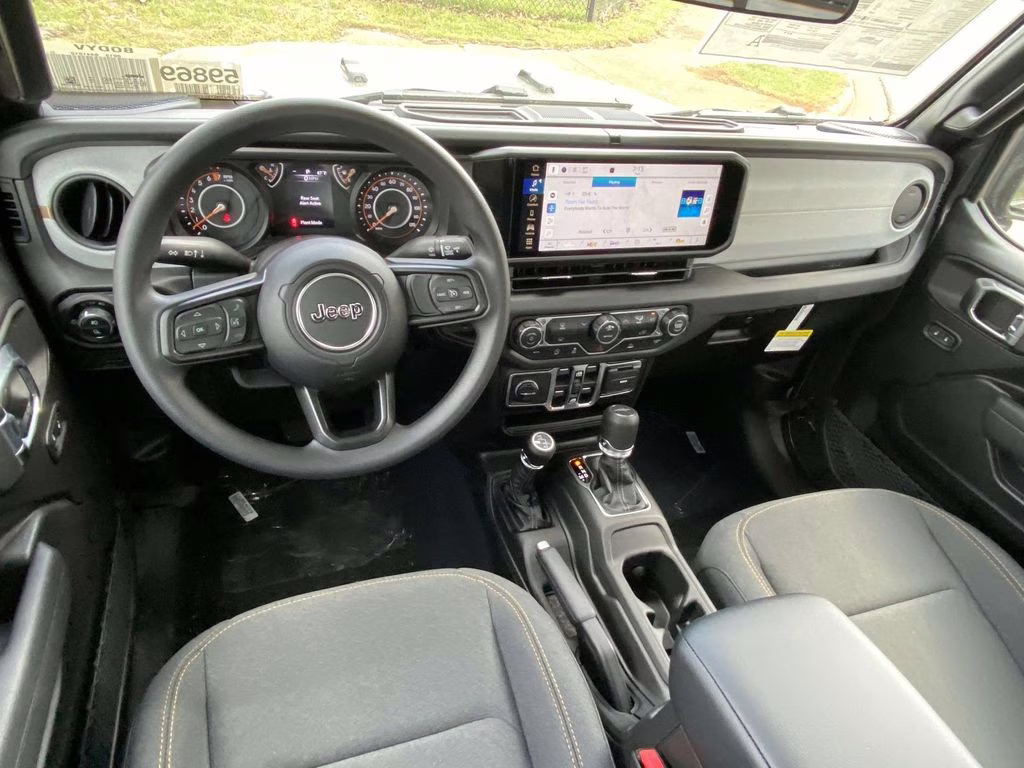 2026 Granite Crystal Metallic Clearcoat Jeep Gladiator Sport 4X4 Truck