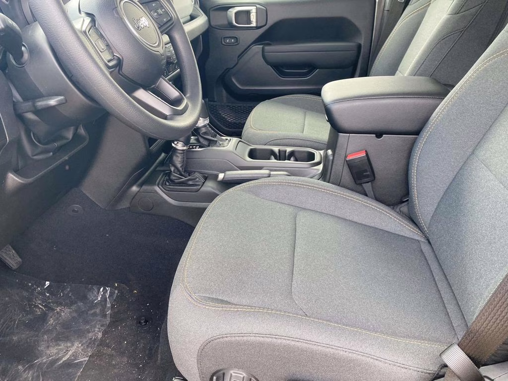 2026 Granite Crystal Metallic Clearcoat Jeep Gladiator Sport 4X4 Truck