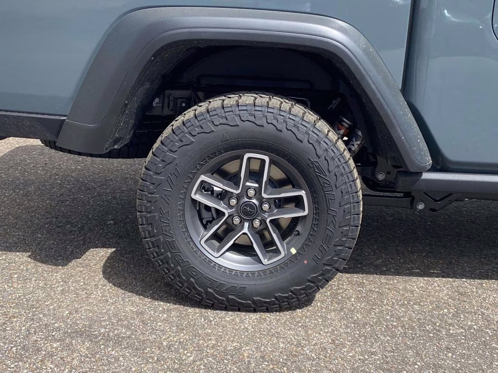 2026 Anvil Clearcoat Jeep Gladiator Mojave 4X4 Truck