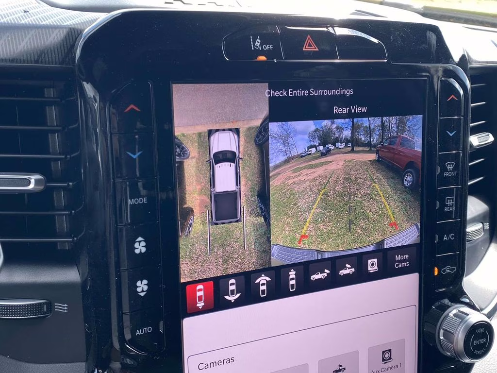 2026 Diamond Black Crystal Pearlcoat Ram 2500 Big Horn 4X4 Truck