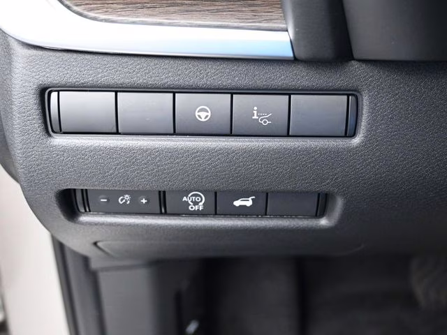 2026 Champagne Silver Metallic Nissan Rogue Platinum AWD SUV