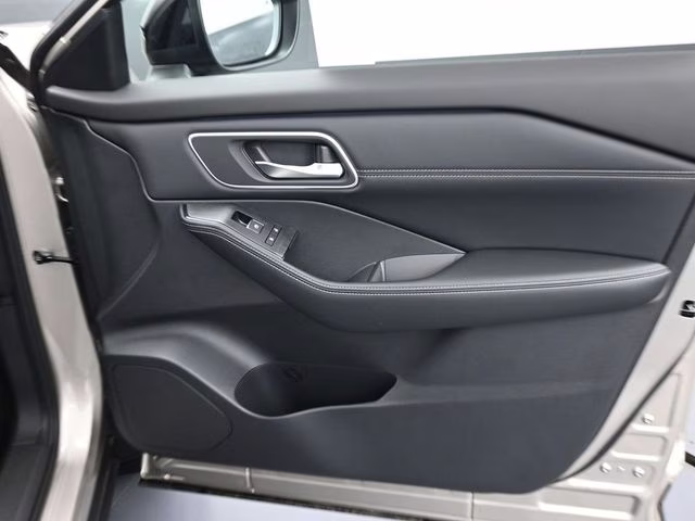 2026 Champagne Silver Metallic Nissan Rogue Platinum AWD SUV