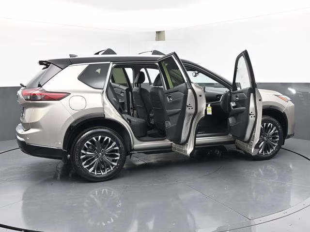 2026 Champagne Silver Metallic Nissan Rogue Platinum AWD SUV