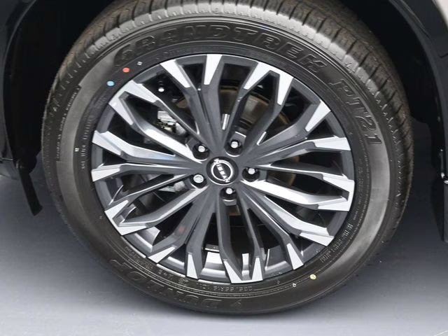 2026 Champagne Silver Metallic Nissan Rogue Platinum AWD SUV