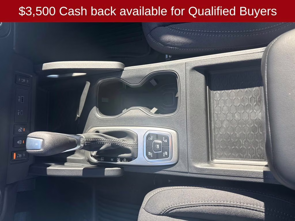 2026 Glacier White Nissan Frontier SV 4X4 Truck