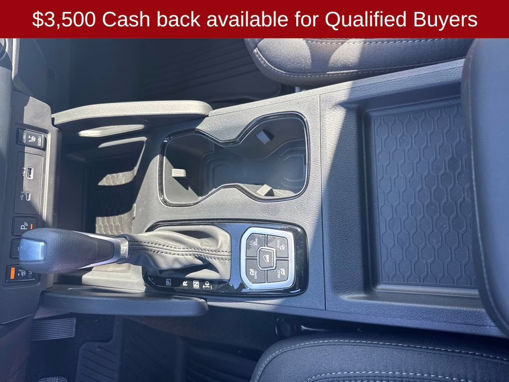 2026 Boulder Gray Pearl Nissan Frontier SV 4X4 Truck