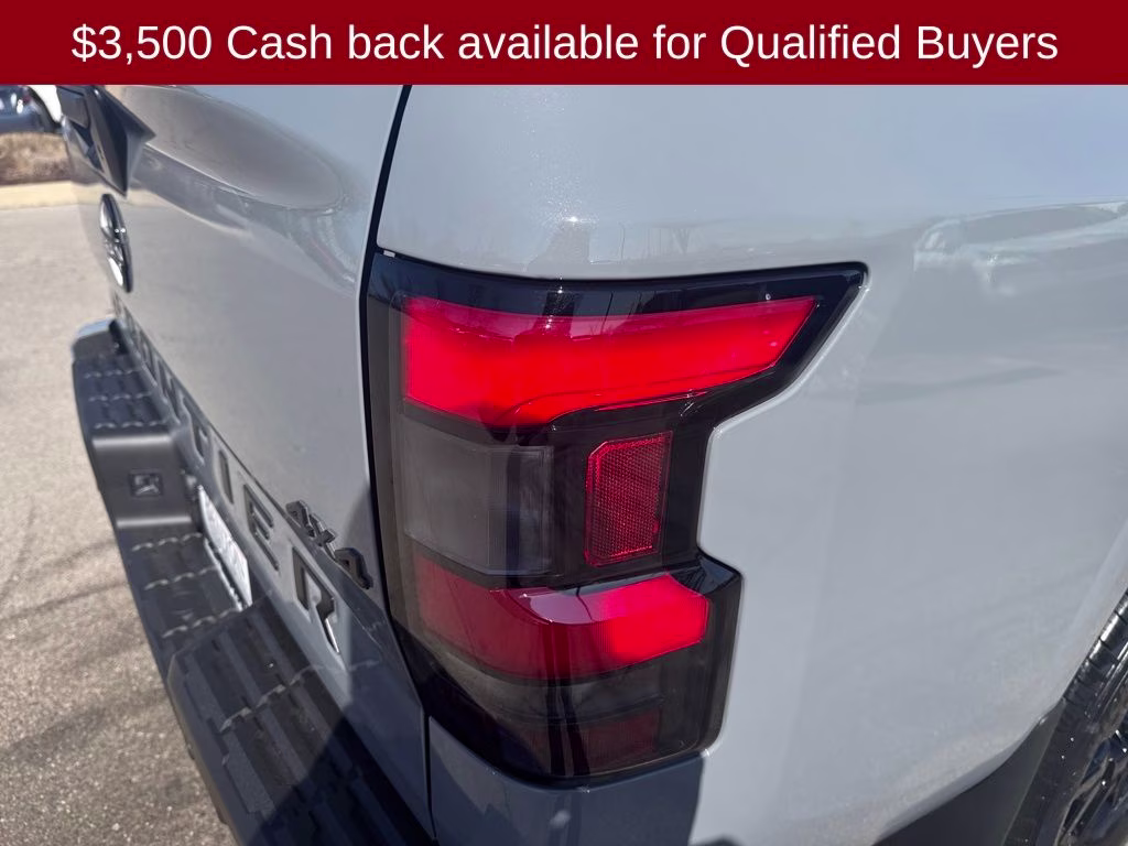 2026 Boulder Gray Pearl Nissan Frontier SV 4X4 Truck