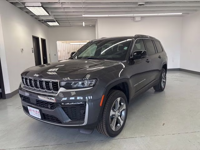 2026 Baltic Gray Metallic Clearcoat Jeep Grand Cherokee L Limited 4X4 SUV