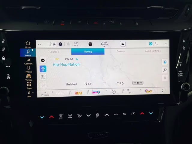 2026 Diamond Black Crystal Pearlcoat Jeep Grand Cherokee L Limited Reserve 4X4 SUV