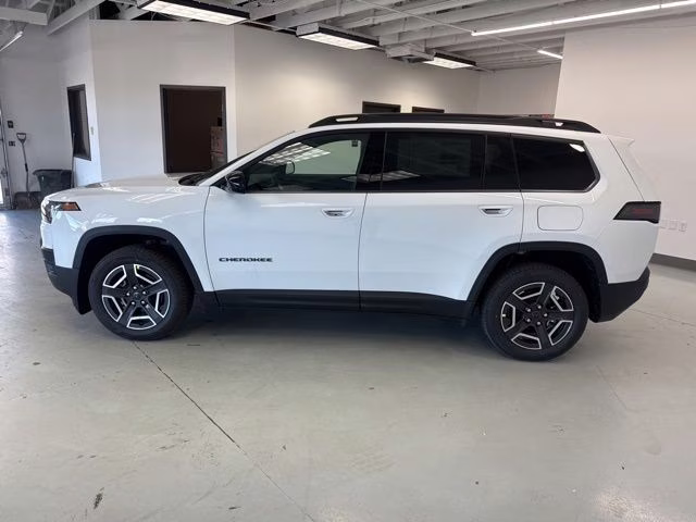 2026 Bright White Clearcoat Jeep Cherokee Laredo 4X4 SUV