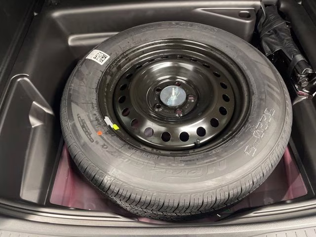 2026 Velvet Red Pearlcoat Jeep Grand Cherokee Limited 4X4 SUV