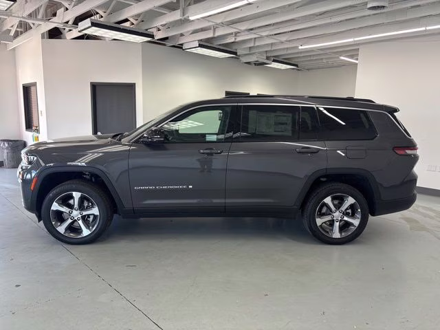 2026 Baltic Gray Metallic Clearcoat Jeep Grand Cherokee L Limited 4X4 SUV