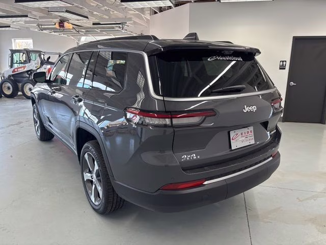 2026 Baltic Gray Metallic Clearcoat Jeep Grand Cherokee L Limited 4X4 SUV