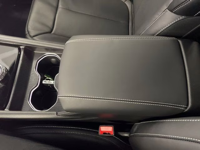 2026 Diamond Black Crystal Pearlcoat Jeep Grand Cherokee L Limited Reserve 4X4 SUV