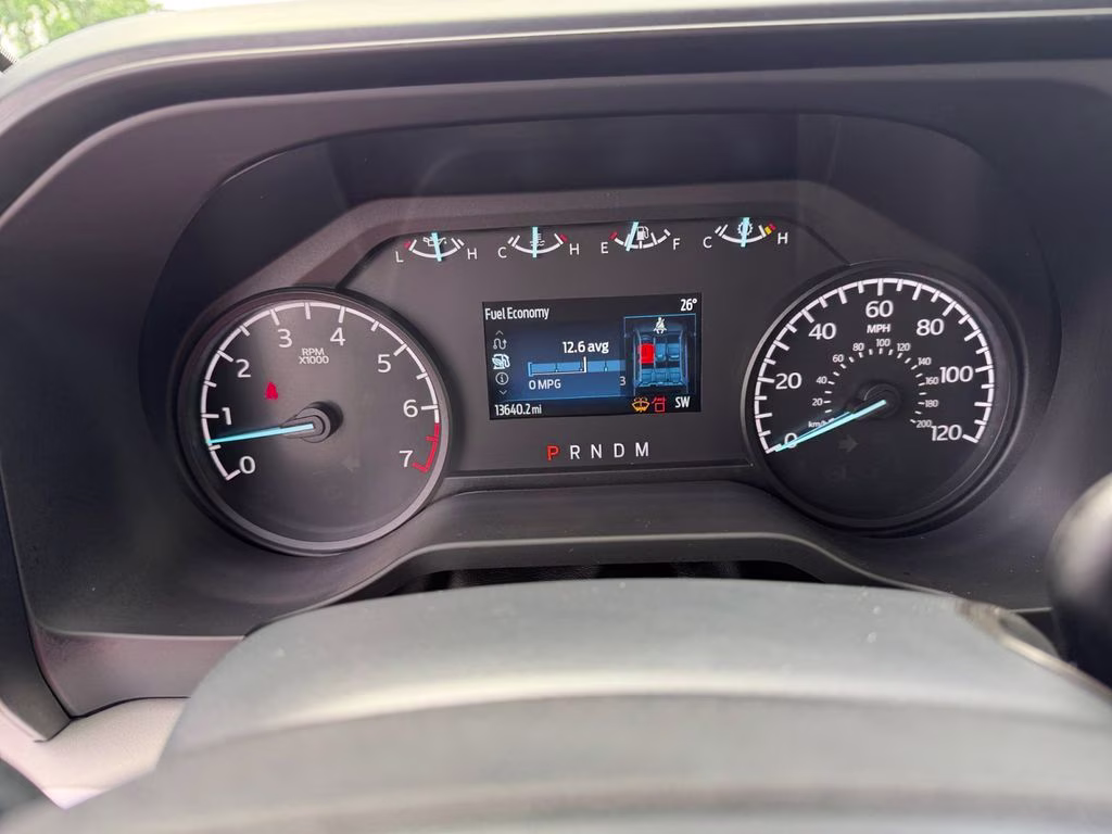 2025 Oxford White Ford Super Duty F-350 SRW XLT 4X4 Truck