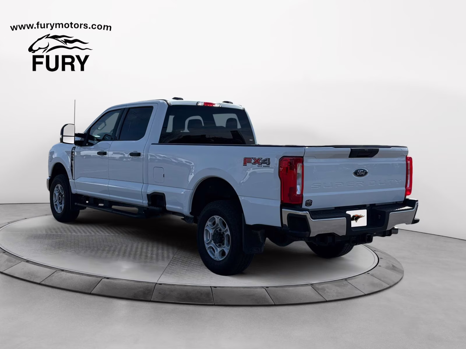 2025 Oxford White Ford Super Duty F-350 SRW XLT 4X4 Truck