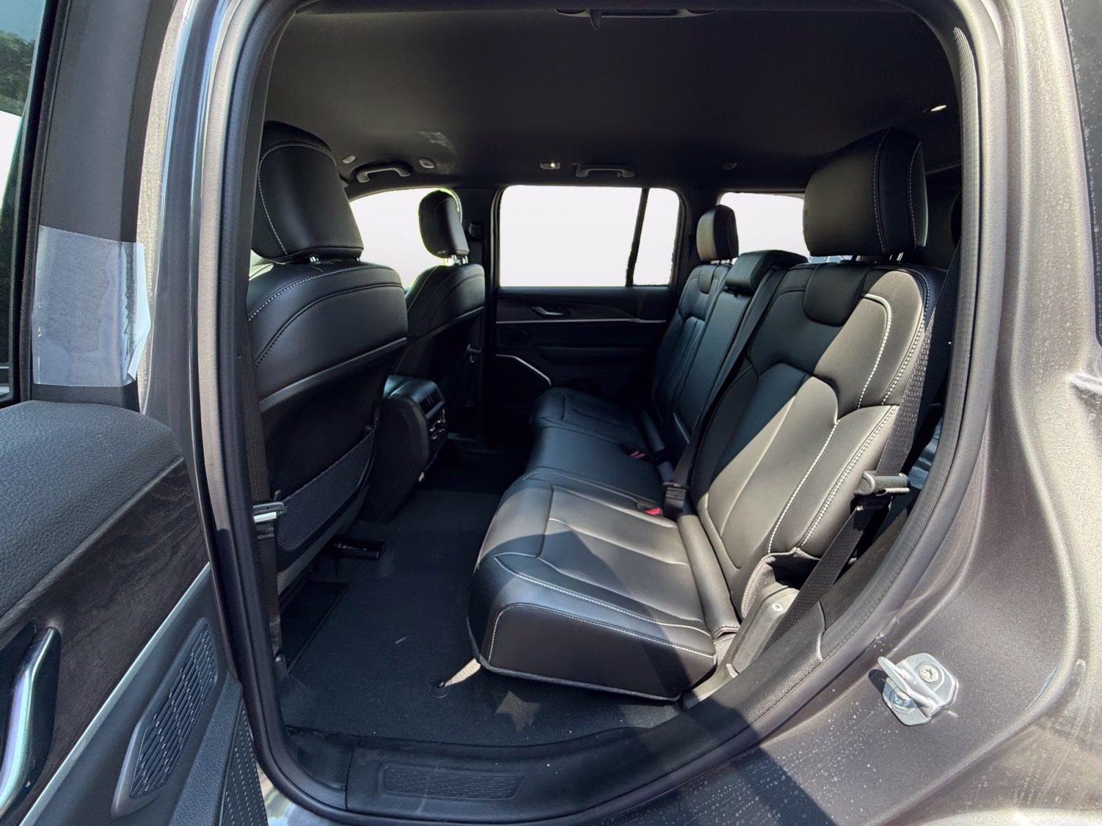 2026 Baltic Gray Metallic Clearcoat Jeep Grand Cherokee Limited 4X4 SUV